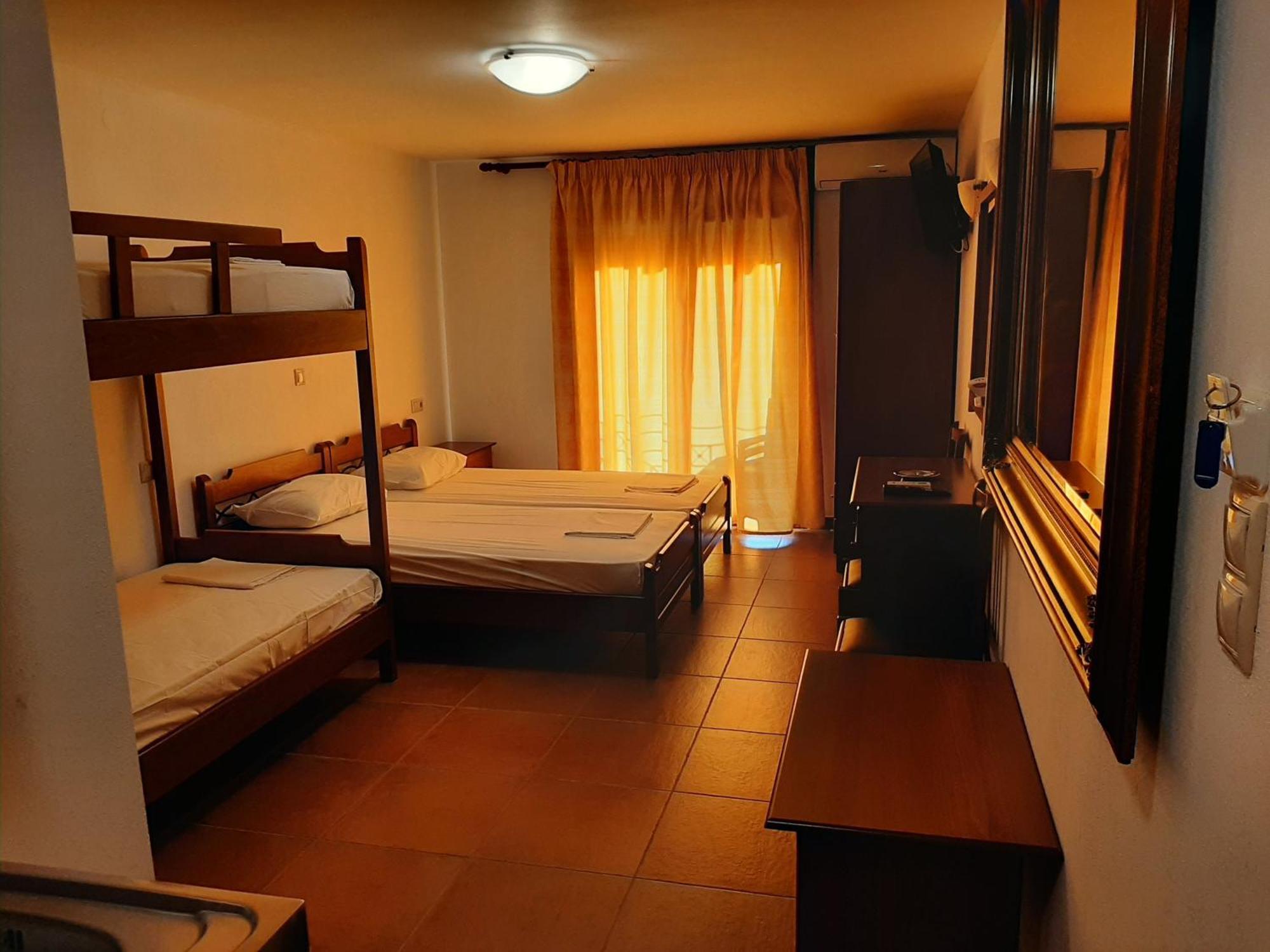 Hotel Kosmas Sarti Habitación foto