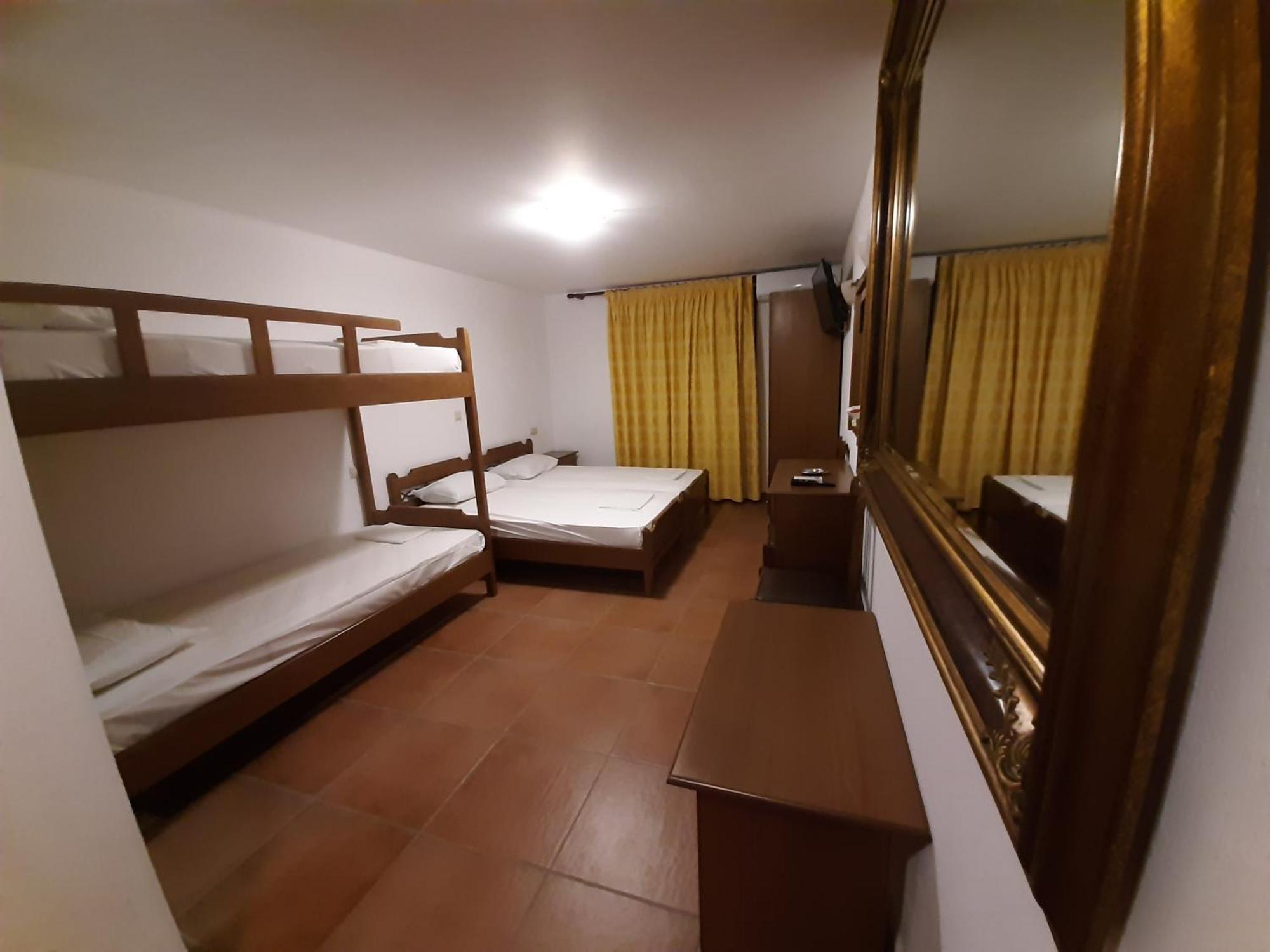 Hotel Kosmas Sarti Habitación foto