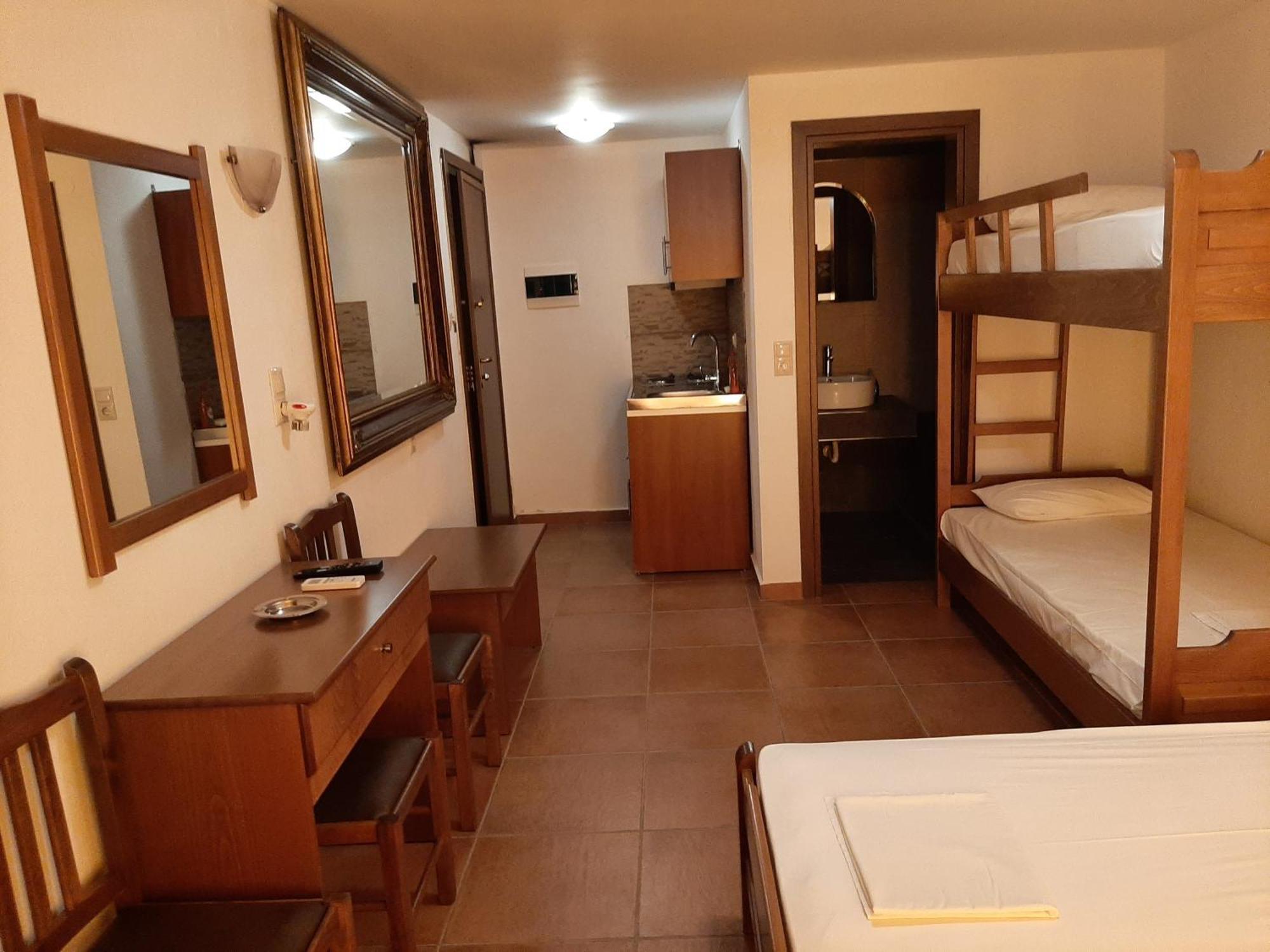 Hotel Kosmas Sarti Habitación foto